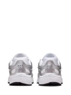 Argent/blanc - Baskets Nike Youth P6000