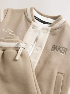 Baker by Ted Baker Beige Sable Varsity Jacket T-Shirt et Joggings Ensemble 3 pièces