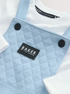 Baker by Ted Baker ensemble salopette et t-shirt bleu matelassé