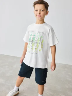 Baker by Ted Baker ensemble t-shirt et short cargo à motif graphique