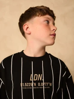 Bande noire/blanche - T-shirt graphique Manches courtes Relaxed Fit (3-16yrs)