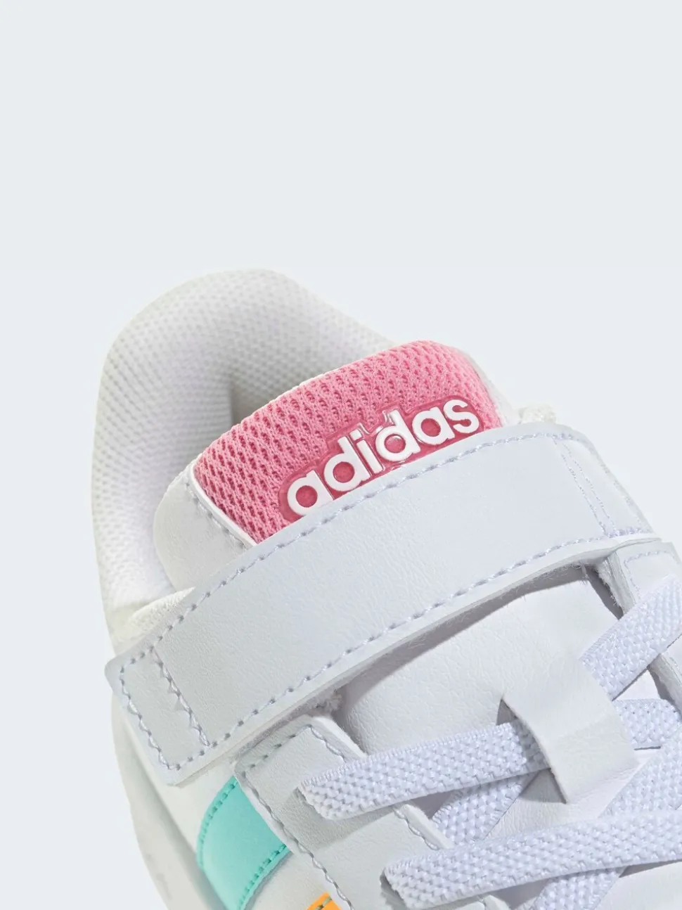 blanc/multicolore - adidas Grand Court 3.0 Baskets enfant à lacets élastiques