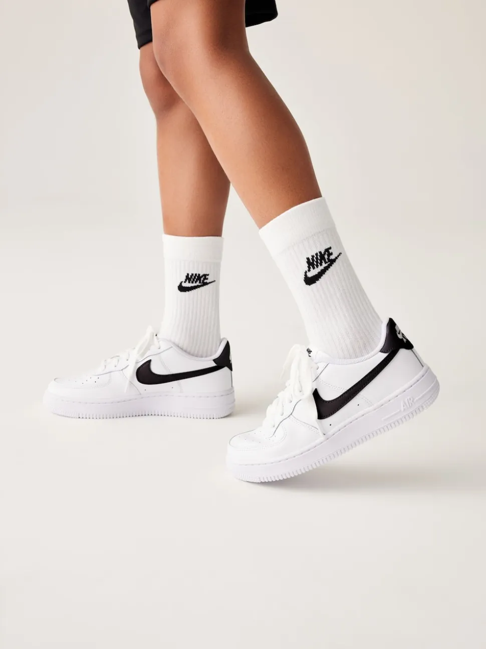 Blanc/Noir - Nike Youth Air Force 1 Trainers