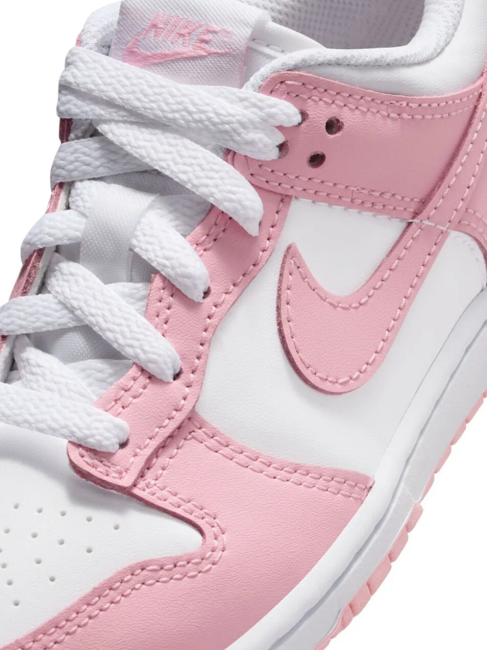 Blanc/rose doux moyen - Nike Junior Dunk Low Trainers