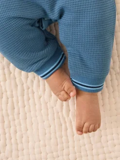 Bleu - Barboteuse Baker by Ted Baker texturée à manches longues