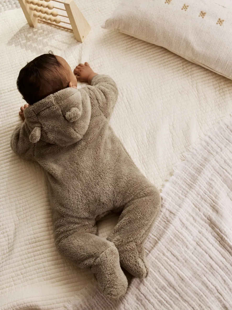 Marron mink - Combinaison bébé en polaire