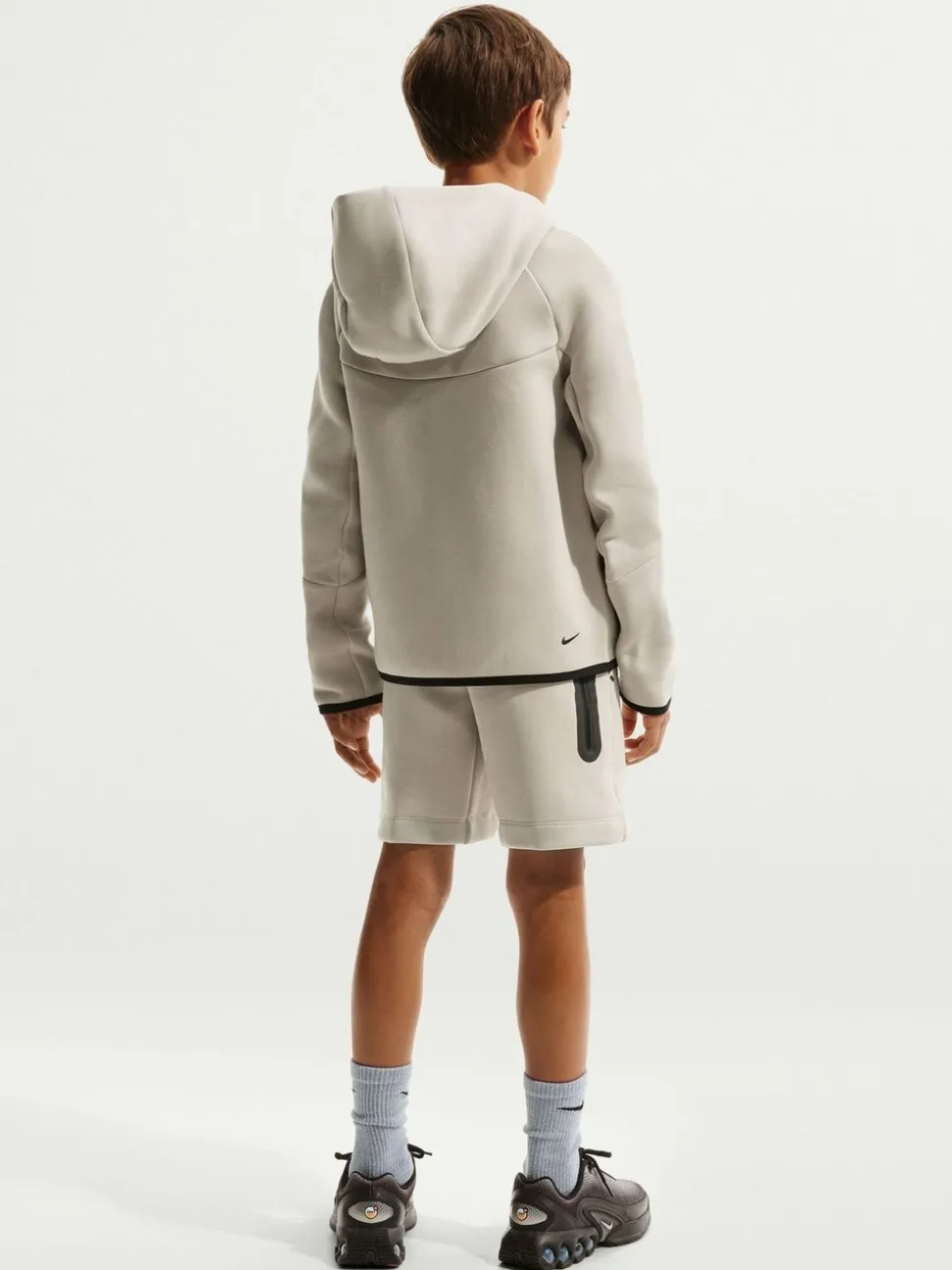 neutre - Short Nike Tech en molleton