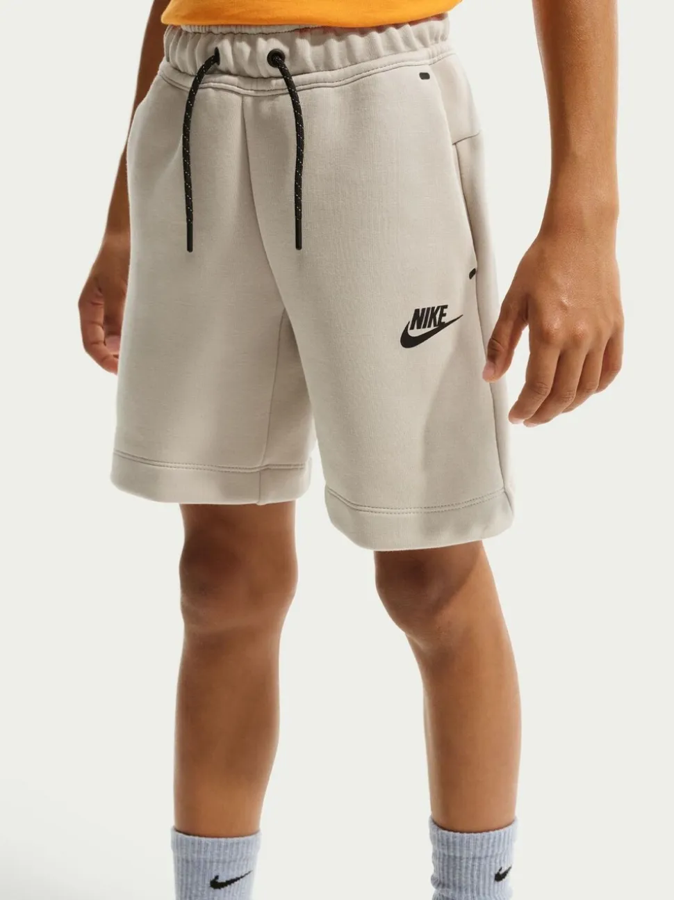 neutre - Short Nike Tech en molleton