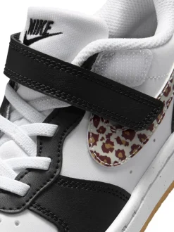 Nike Baskets Basses Junior Court Borough