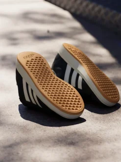 Noir - Baskets adidas Grand Court 00s en daim et dentelle pour enfant