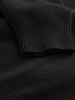 Noir. - Pull scolaire tricoté à col en V (3-16ans)