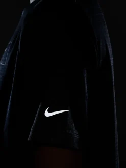 Noir - T-shirt Nike Multi Tech Dri-FIT