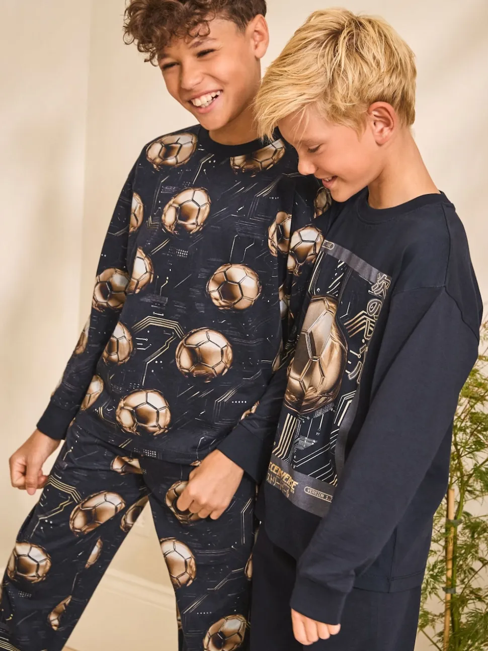 Noir/doré motif football - Lot de 2 pyjamas à manches longues (3-16ans)