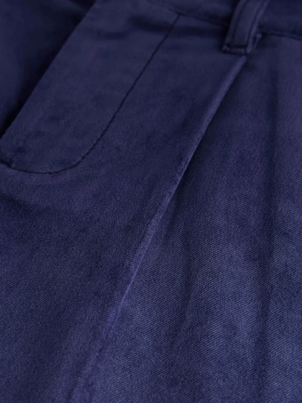 Pantalon Boden élégant sur mesure